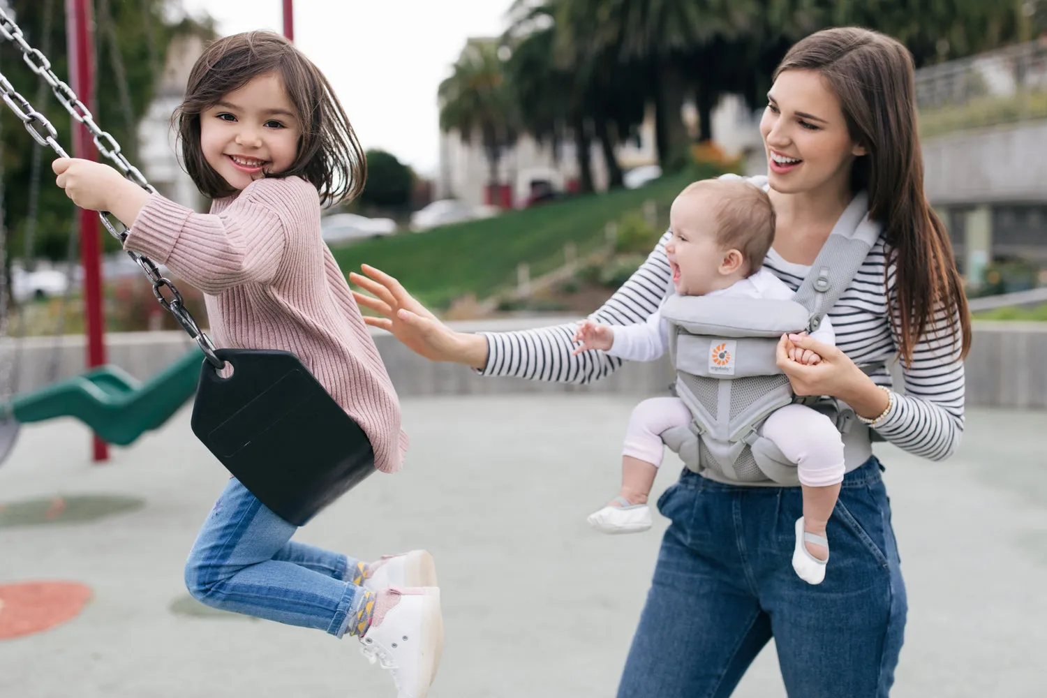 [1 year local warranty] Ergobaby Omni 360 Cool Air Mesh Baby Carrier - Pearl Grey