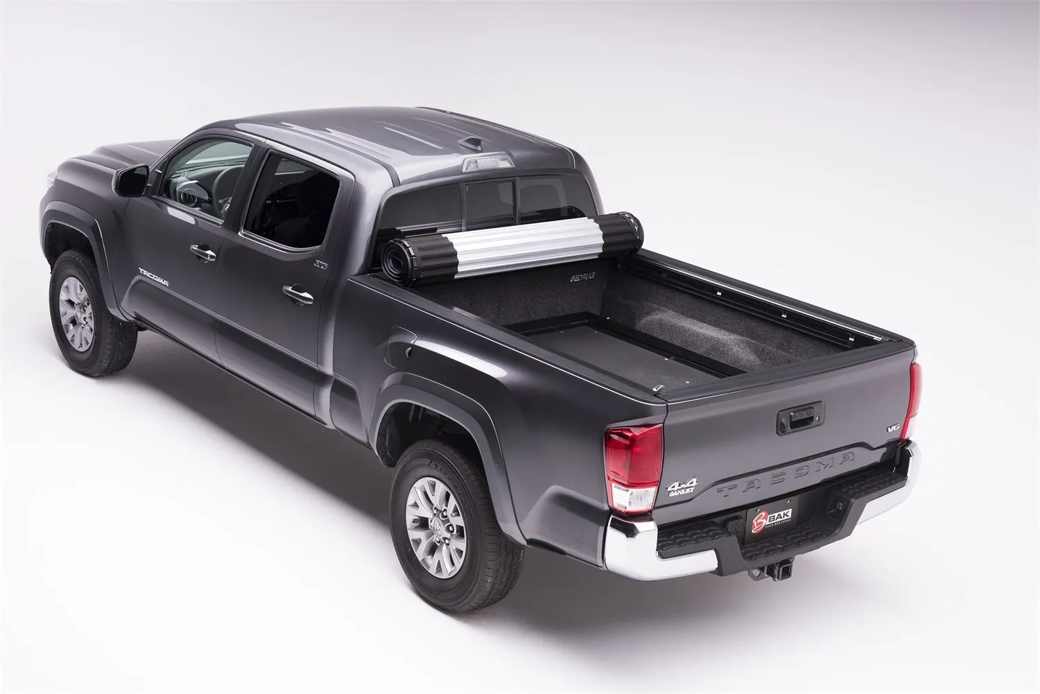 Bak Industries 39426 Revolver X2 16-22 Tacoma 5ft. w/Deck Rail System